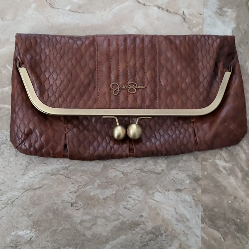 Jessica Simpson clutch